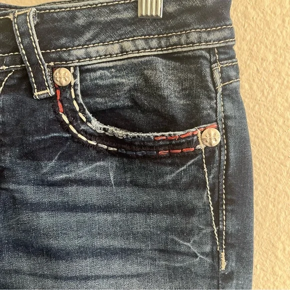 Miss Me Americana Bootcut Jeans - Picture 7 of 12